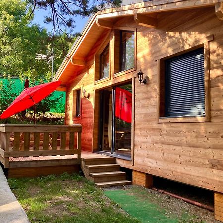 Camping L'Enclave Mobil-Home Estavar Exteriör bild