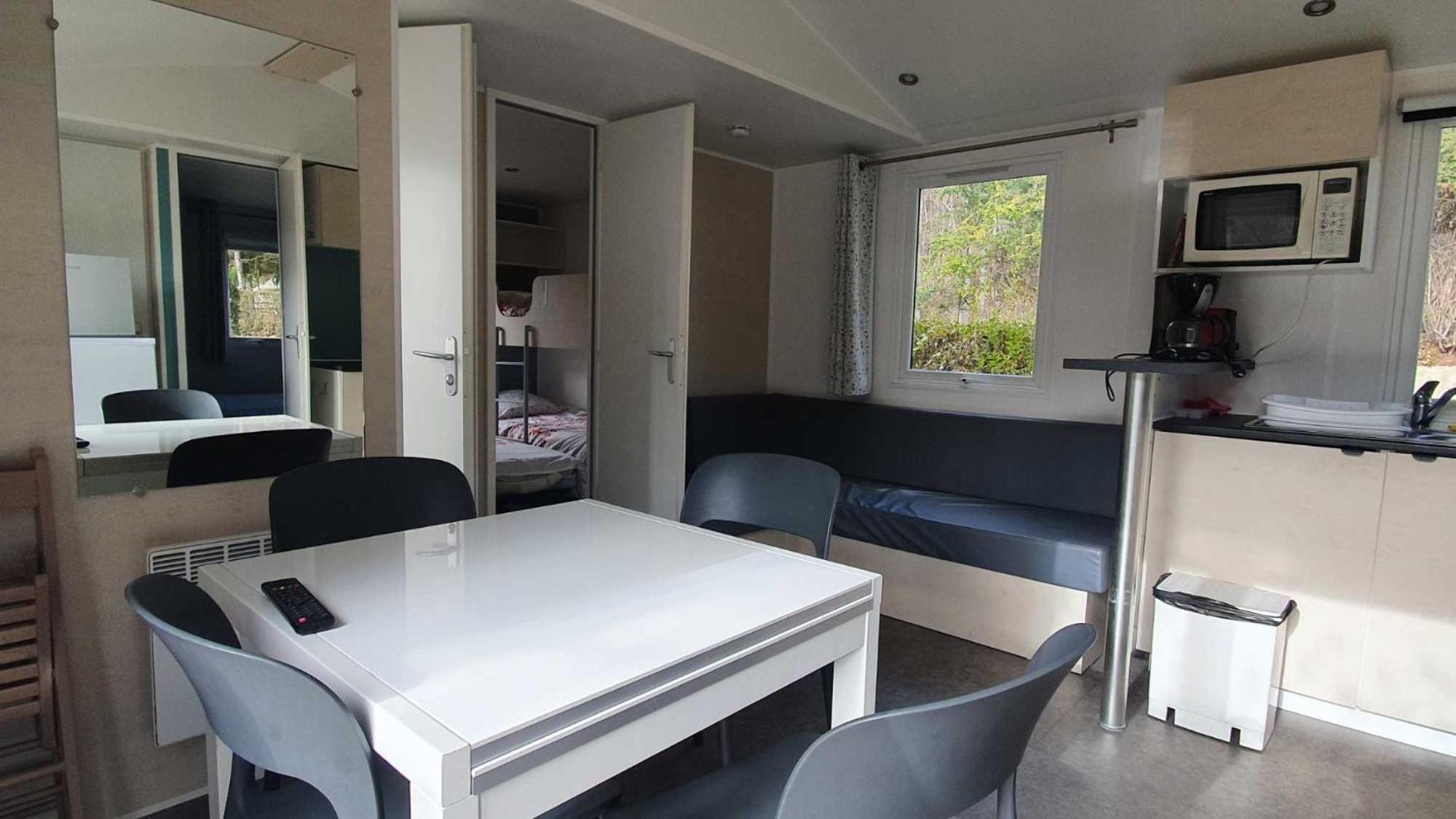 Camping L'Enclave Mobil-Home Estavar Exteriör bild