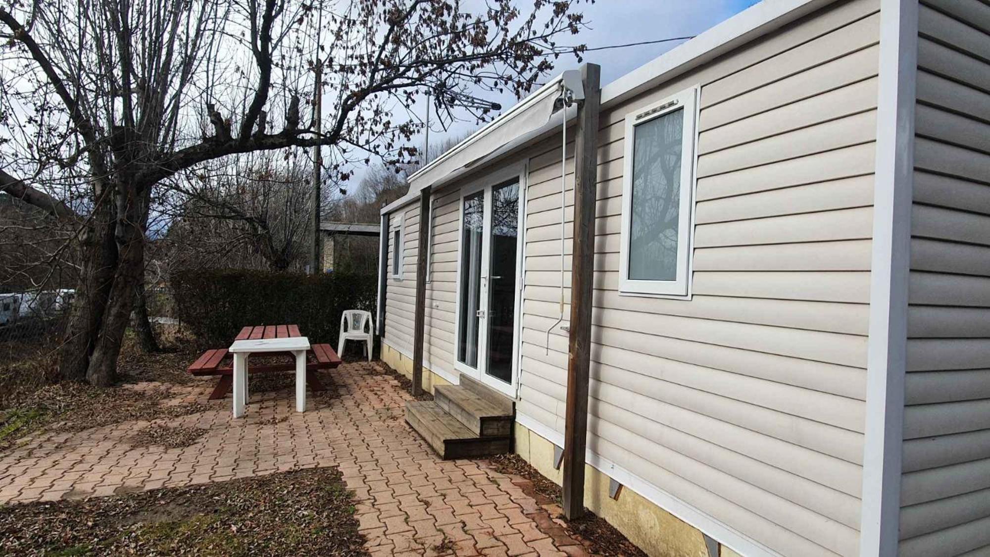 Camping L'Enclave Mobil-Home Estavar Exteriör bild