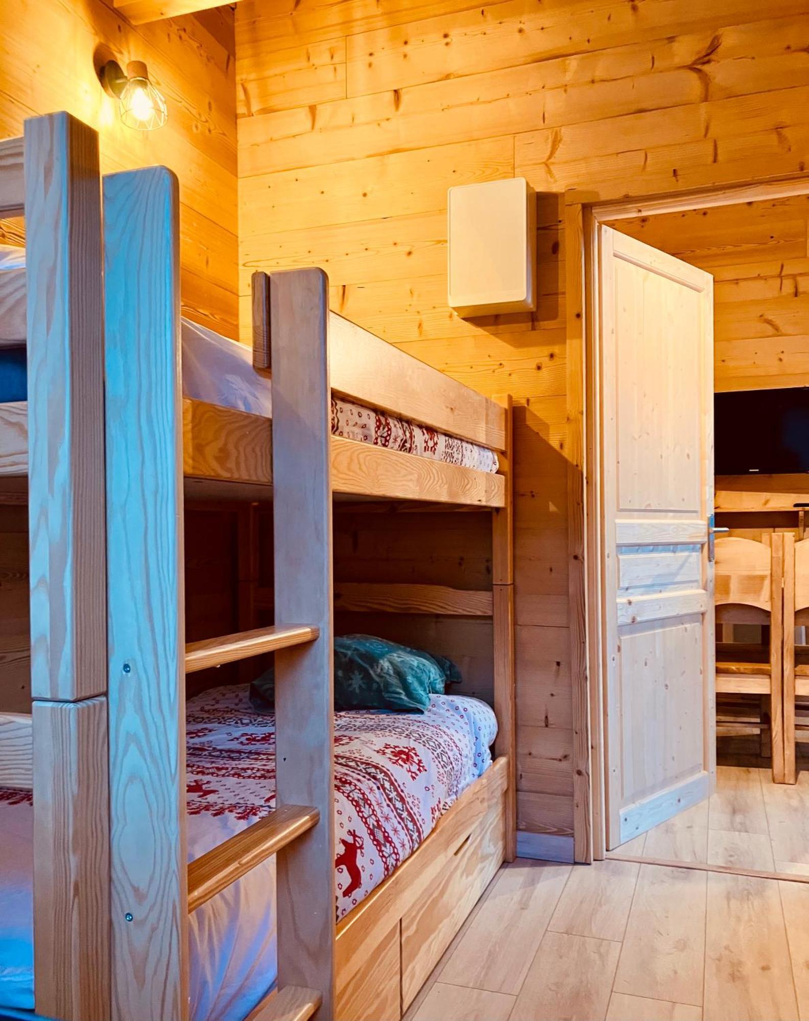 Camping L'Enclave Mobil-Home Estavar Exteriör bild